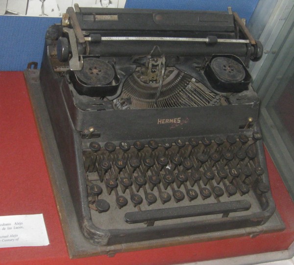 Schreibmaschine_Carpentier_Havanna-Revolutionsmuseum