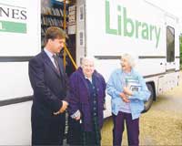 Bibliotheksbenutzer in Milton Keynes