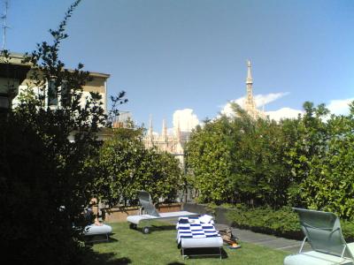 04082006-005-