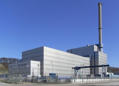 800px-Kernkraftwerk_Kruemmel_Side_retouched