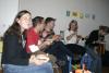 v.l. essen Birgit, Flo, Norman, Anna und Verena das Gulasch