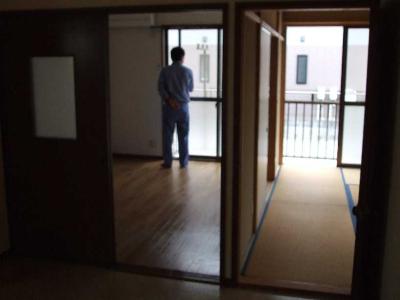 04_Room-2