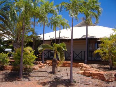 57-Demco-Dve-Broome