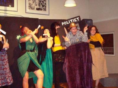 Skåne zu "I Shot the Sheriff down" (Elisabeth, Eline, Mette, Louise, Siri) Skåne zu "I Shot the Sheriff down" (Elisabeth, Eline, Mette, Louise, Siri)