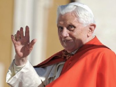 papst2_269845d_400x300