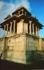 Tempel_allein-003