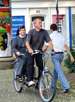 tandem2