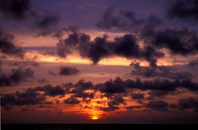 30-15_Sunset_clouds