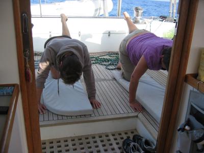 Pia-Urlaub-Athen-nach-Tunesien-Fitness-an-Bord