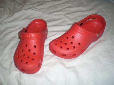 redcrocs