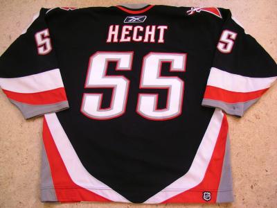 Hecht-Buffalo-05-06-Home-Set-3-Back