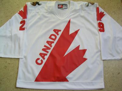 Moss-Moose-Canada-Tribute-2003-Front