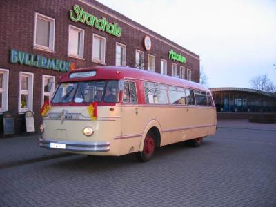 Historischer Bus der langen Nacht der Museen