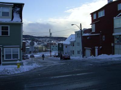 Long-s-Hill-in-weiss