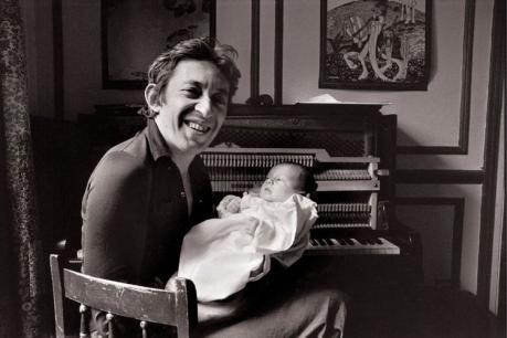 Serge Gainsbourg mit Töchterchen