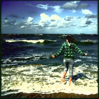 maedchen-am-meer_foto-princesse-ros-e-photocase-com