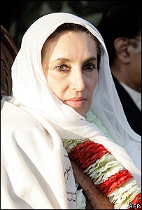 _44325543_bhutto203x300afp