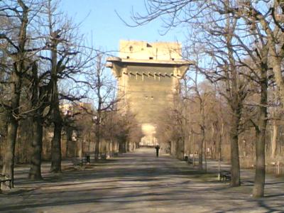 Flakturm im Augarten