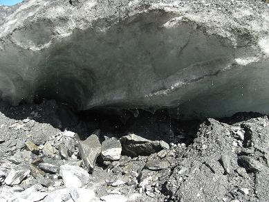 R0012004