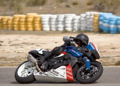 bmw-powercup-k1200r2_bmwPreview