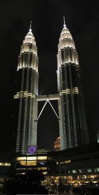 petronas-20towers_bmwPreview