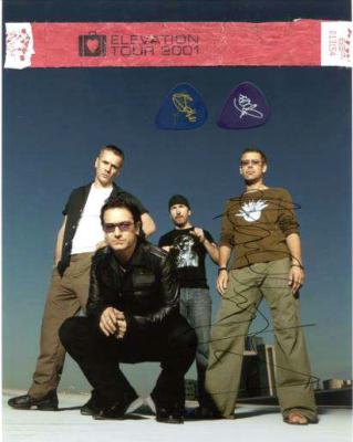 U2 Plakat mit Signatur
