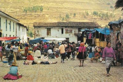 Indianermarkt im Andenhochland.
