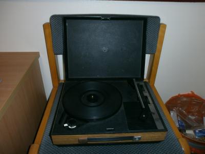 Portable-record-player