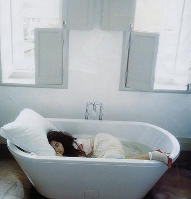 bathtub