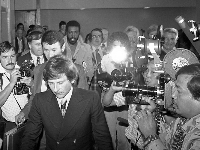 Polanski im Blitzlichtgewitter nach seiner Schandtat