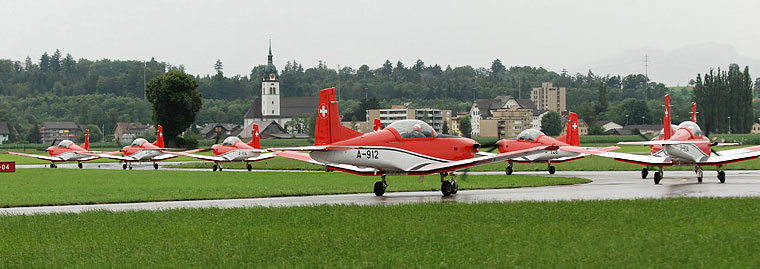 Flugmeeting Emmen 2010: PC-7 Team