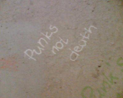 punks-not-death