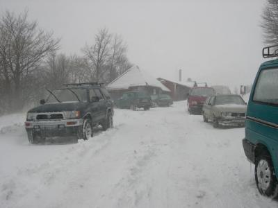 Autos in Brezovica