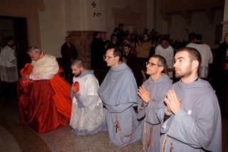pontificale_campocavallo_adorazione_eucaristica