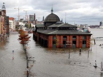 Sturmflut in Hamburg