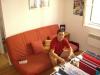 Wohnraum-mit-Couch
