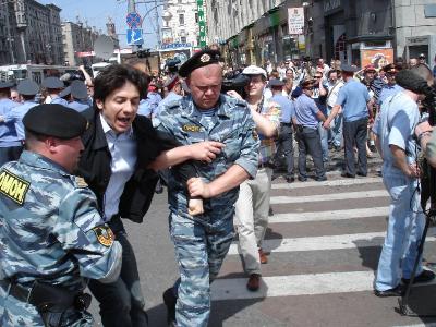 Marco Cappato wird auf der Moscow Pride 2007 verhaftet.