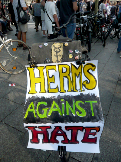 Demo Berlin 4.8.2009 Gegen Hassverbrechen Tel Aviv