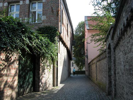 Dauzenbergstrasse1