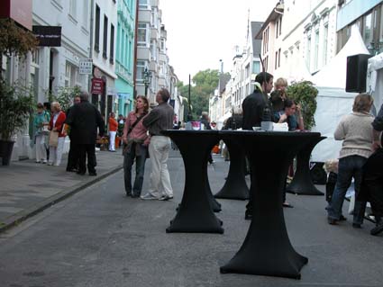 Schwarze-Tische