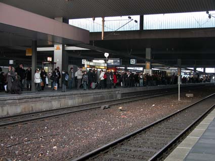 Voller-Bahnsteig