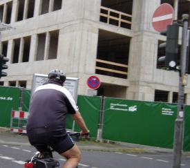 2008-06-22-Die-kleine-Strasse-02