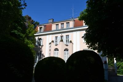 Villa1