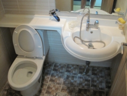 Konfuzianisch spartanisch: Das "Duschbecken" Konfuzianisch spartanisch: Das "Duschbecken"