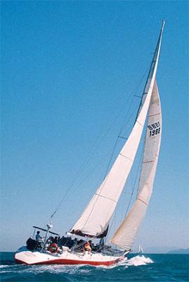 Siska_sailing_away