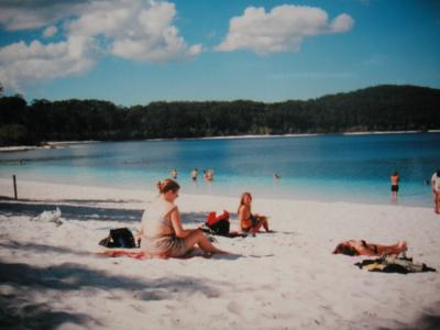 lake-mckaenzie