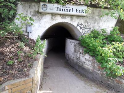 tunneleck
