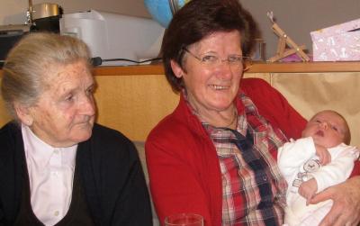 urli-omi-leonie