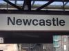 das newcastle schild vom bahhof - muss auch rauf - endlich da