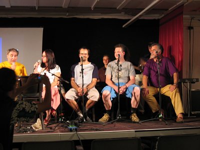 comicfest05-podium